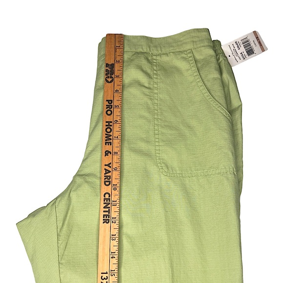 NWT! Alfred Dunner Key Largo Kiwi Flat Front Cotton Capri Pants Women’s Size 12 - Picture 9 of 14